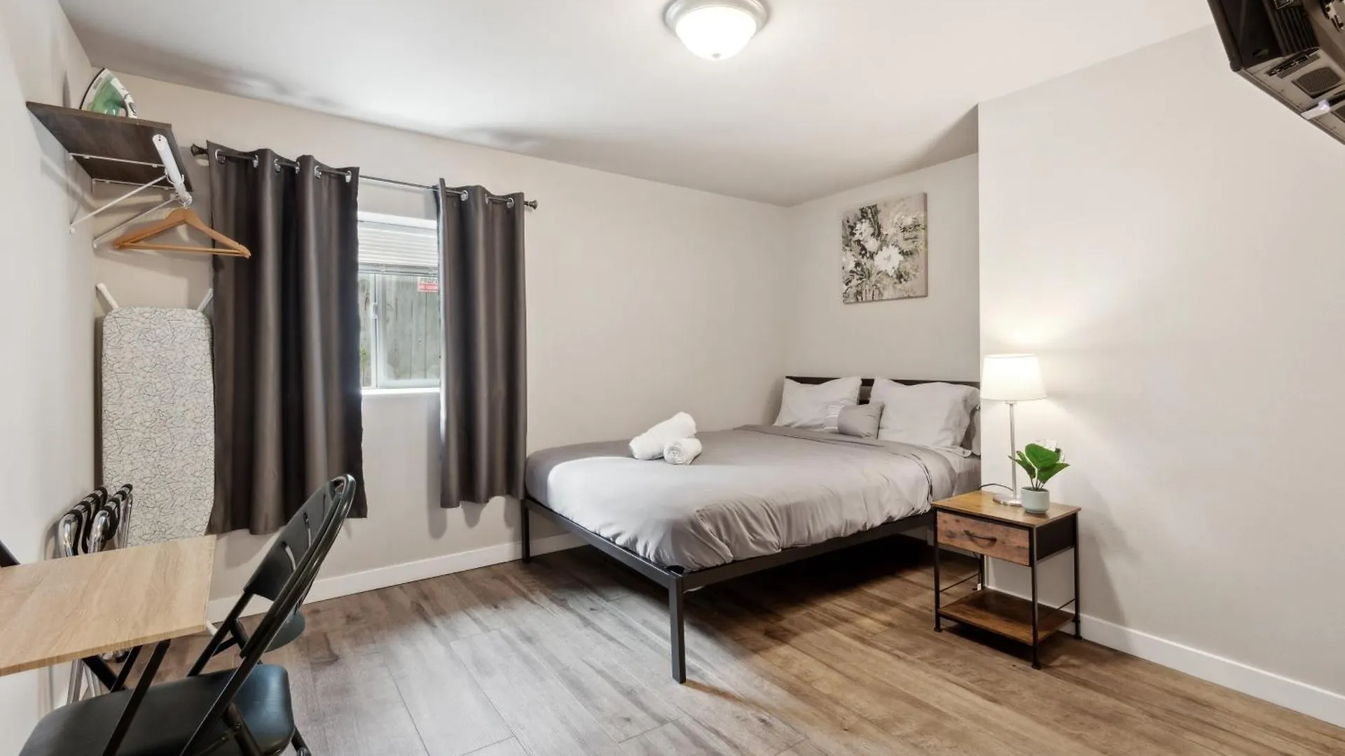 Judkins Retreat Close To Downtown Duplex Apartment Seattle